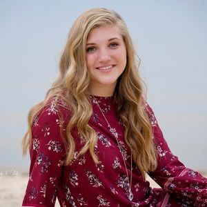 Meet your Posher, Abigail